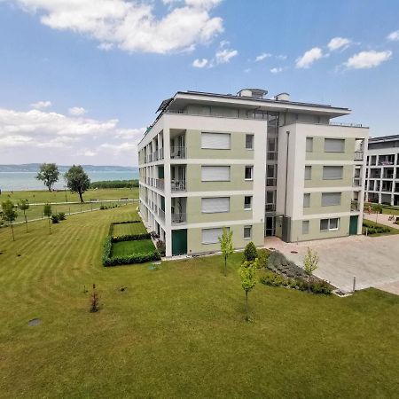 Vizpart Honved Apartman บาลาตอนแลลเล ภายนอก รูปภาพ