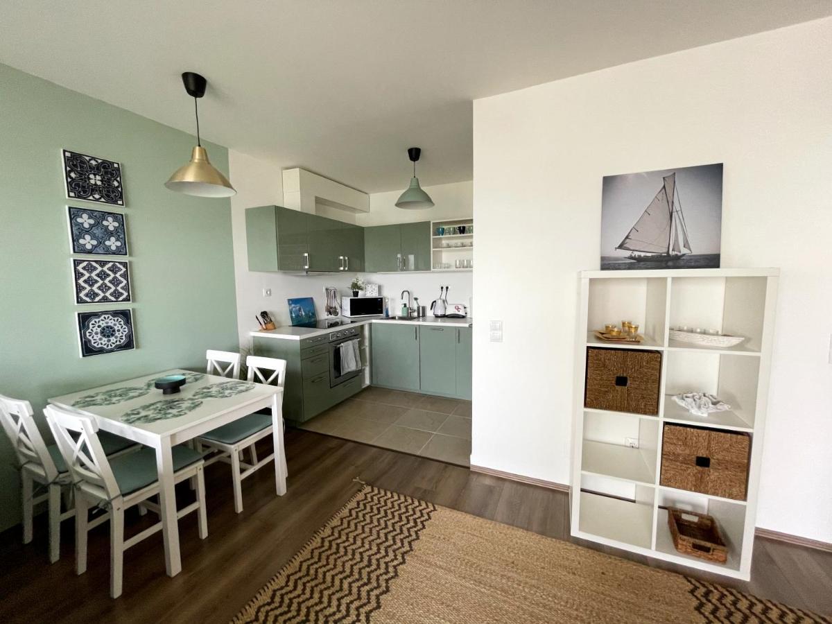 Vizpart Honved Apartman บาลาตอนแลลเล ภายนอก รูปภาพ